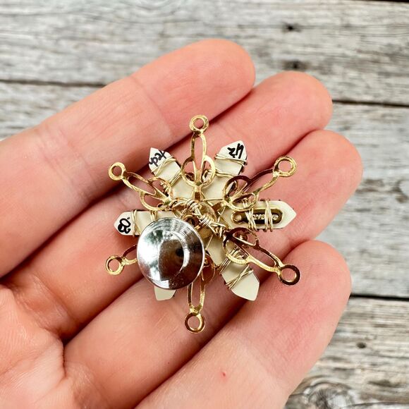 Vintage Jewelry Unique Blue Pin Blue Flower Artist Made Pin - Picture 3 of 3